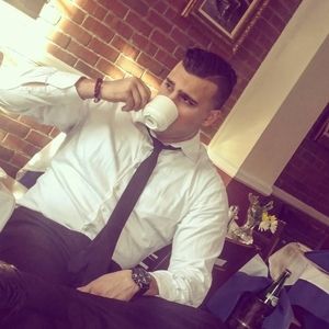 Meet your Posher, Eric